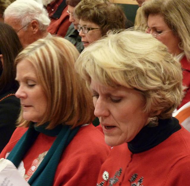 21, Griffin & Owens.JPG - Altos Debbi and Pattie